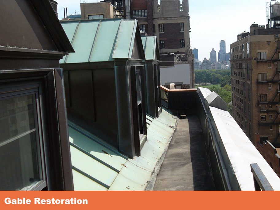 Landmark Building — detail 5