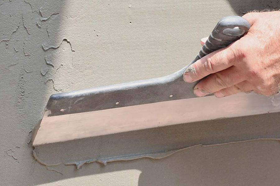 Can a Painter Fix Stucco Cracks?